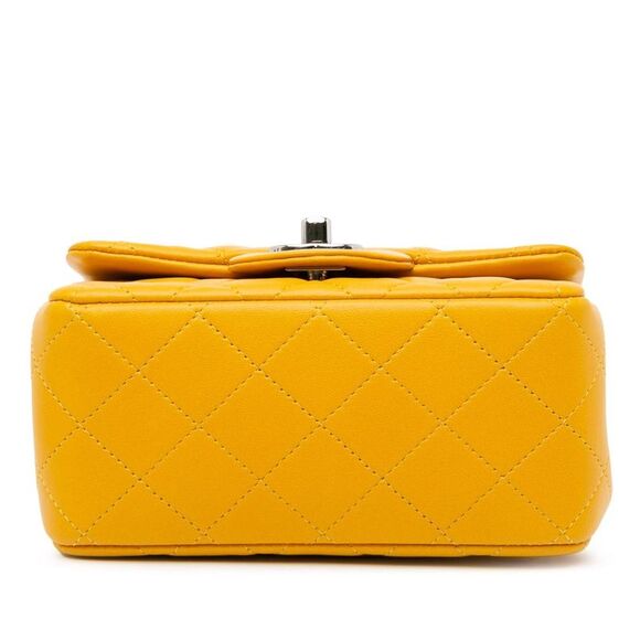 Pre Loved chanel Women Yellow Crossbody Bags - Picture 4 of 8